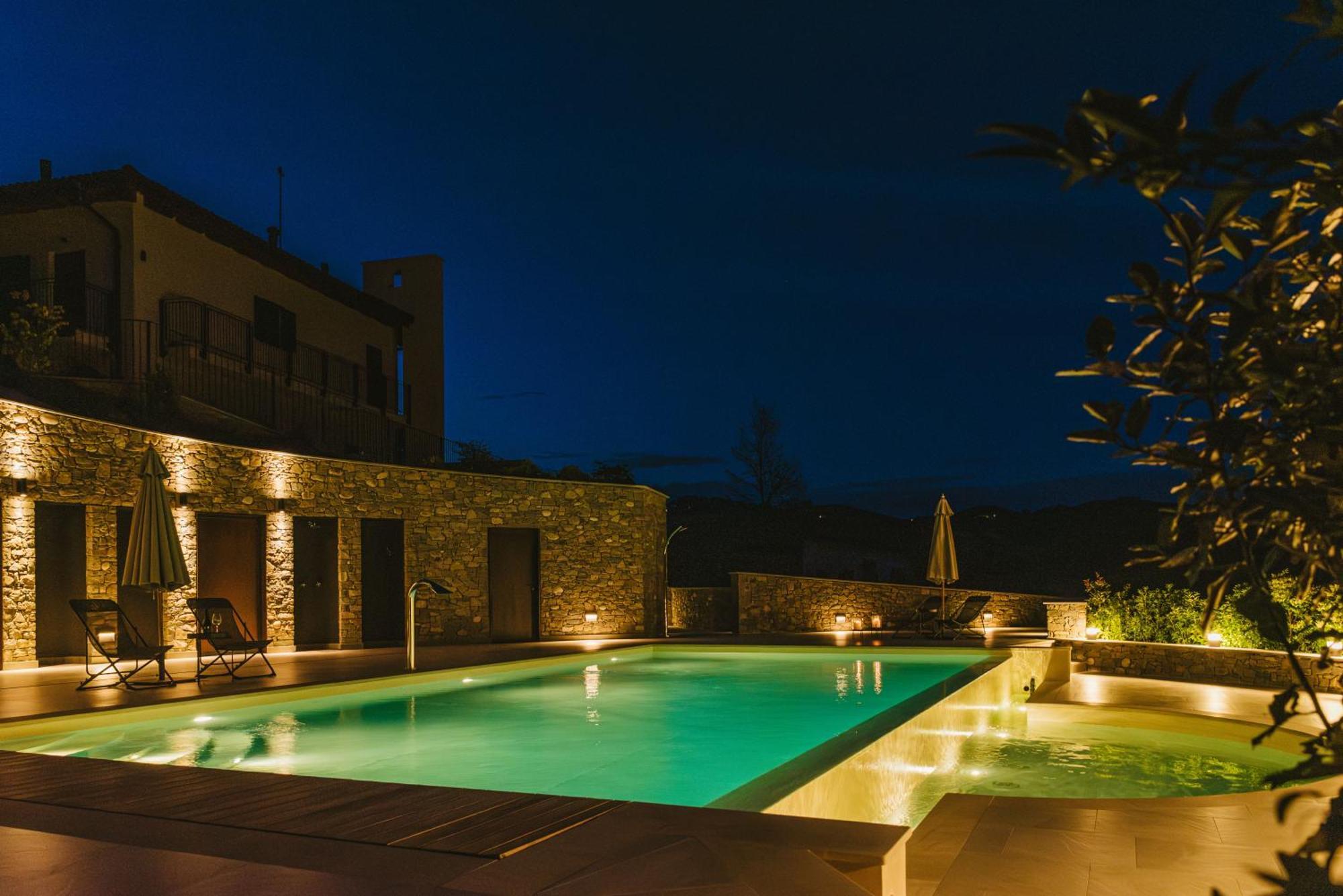 Garesio Wine Resort سيرالونغا دو ألبا المظهر الخارجي الصورة
