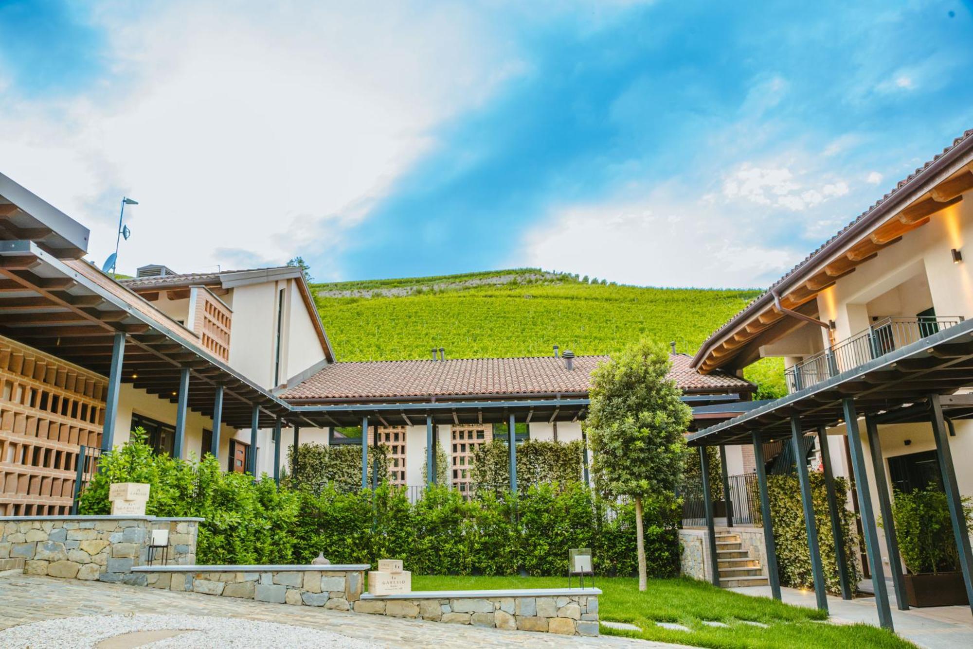 Garesio Wine Resort سيرالونغا دو ألبا المظهر الخارجي الصورة