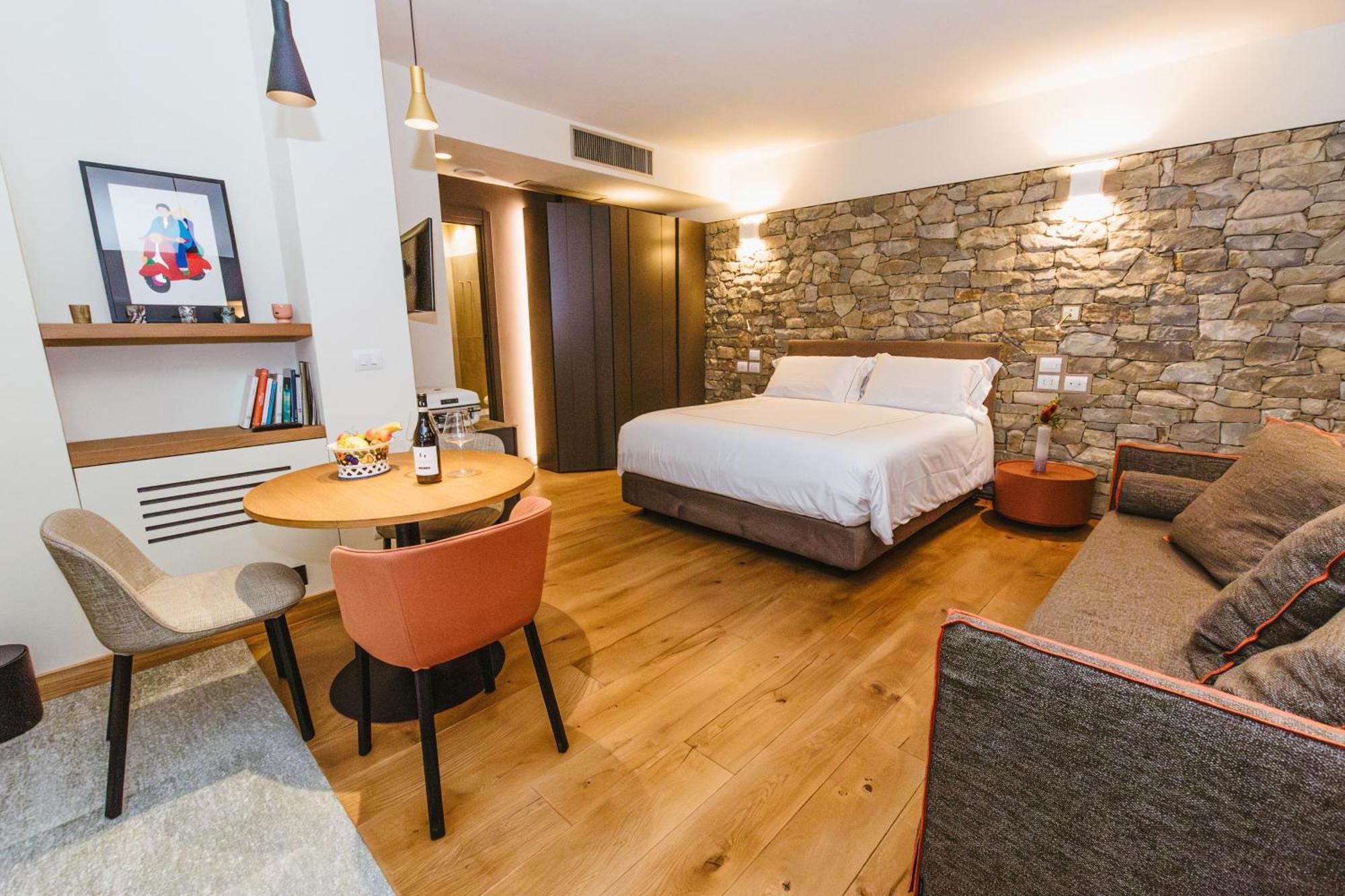 Garesio Wine Resort سيرالونغا دو ألبا المظهر الخارجي الصورة