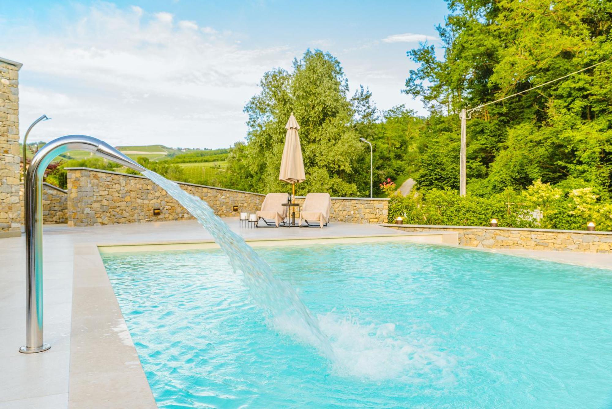 Garesio Wine Resort سيرالونغا دو ألبا المظهر الخارجي الصورة
