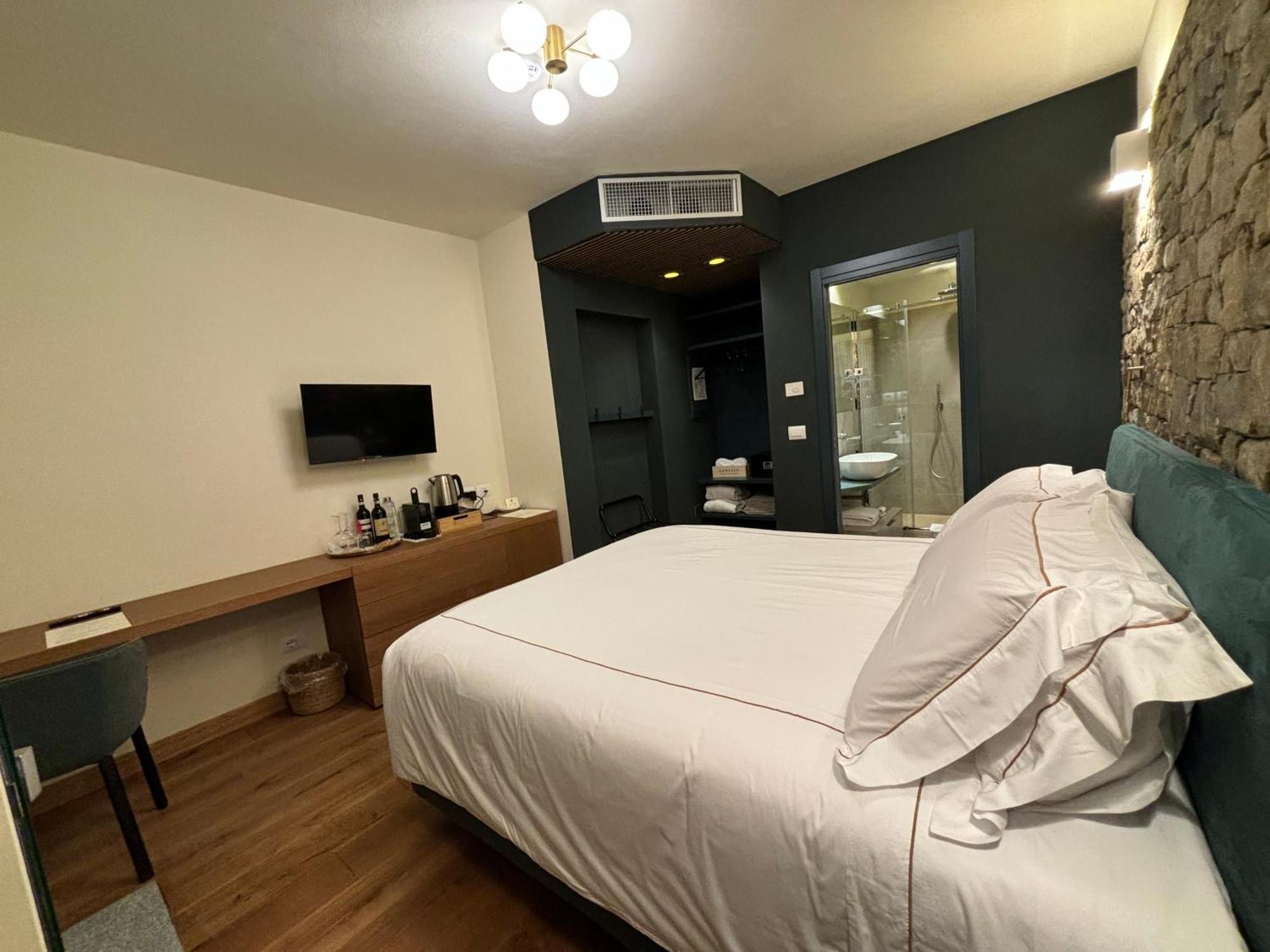 Garesio Wine Resort سيرالونغا دو ألبا المظهر الخارجي الصورة