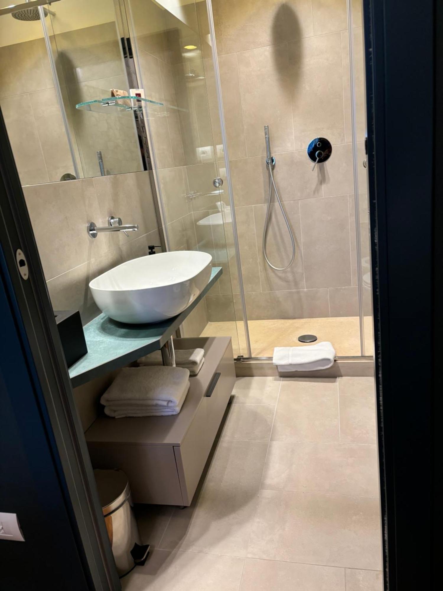 Garesio Wine Resort سيرالونغا دو ألبا المظهر الخارجي الصورة
